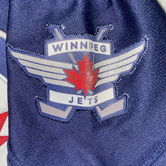 Winnepig jets jersey - Picture 4 of 8